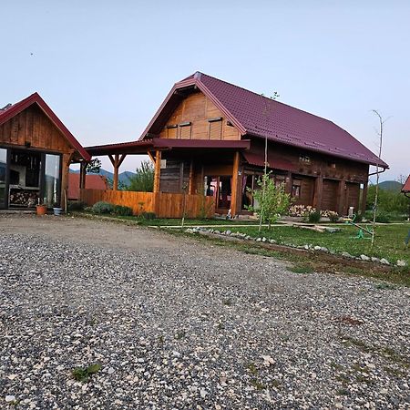 Lovinac Ruralna Kuca Za Odmor Lika别墅 外观 照片